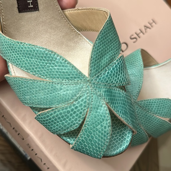 Rickard Shah Adele teal lizard sandal/heel - Picture 2 of 7
